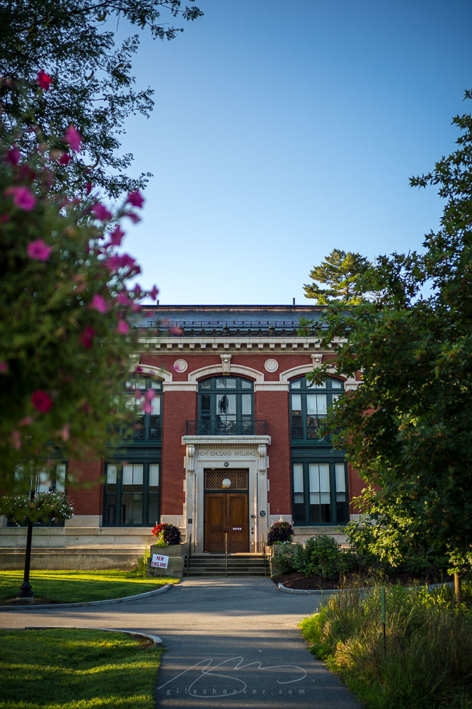 New England Building, Vassar